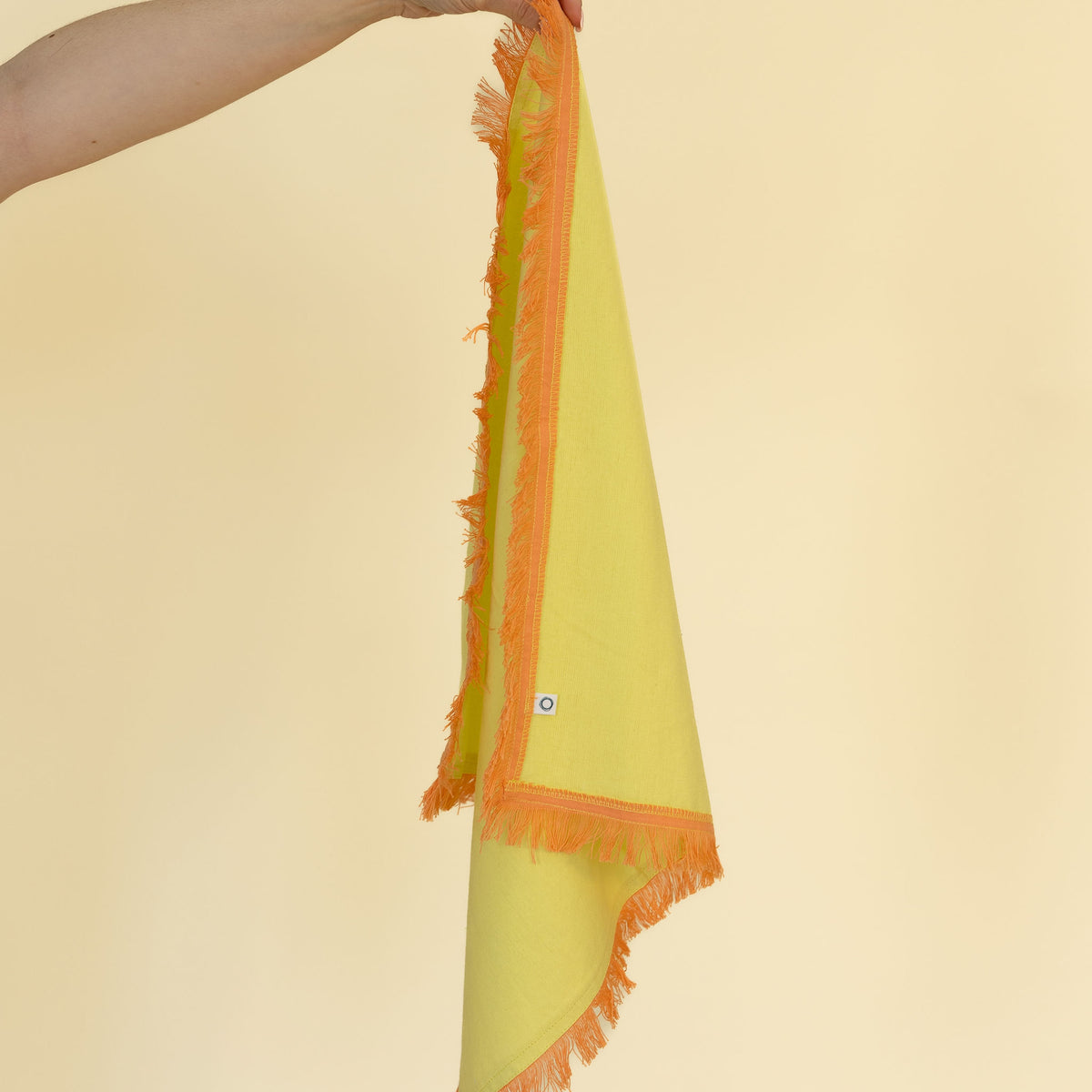 citron-cotton-fringe-napkin-eelo